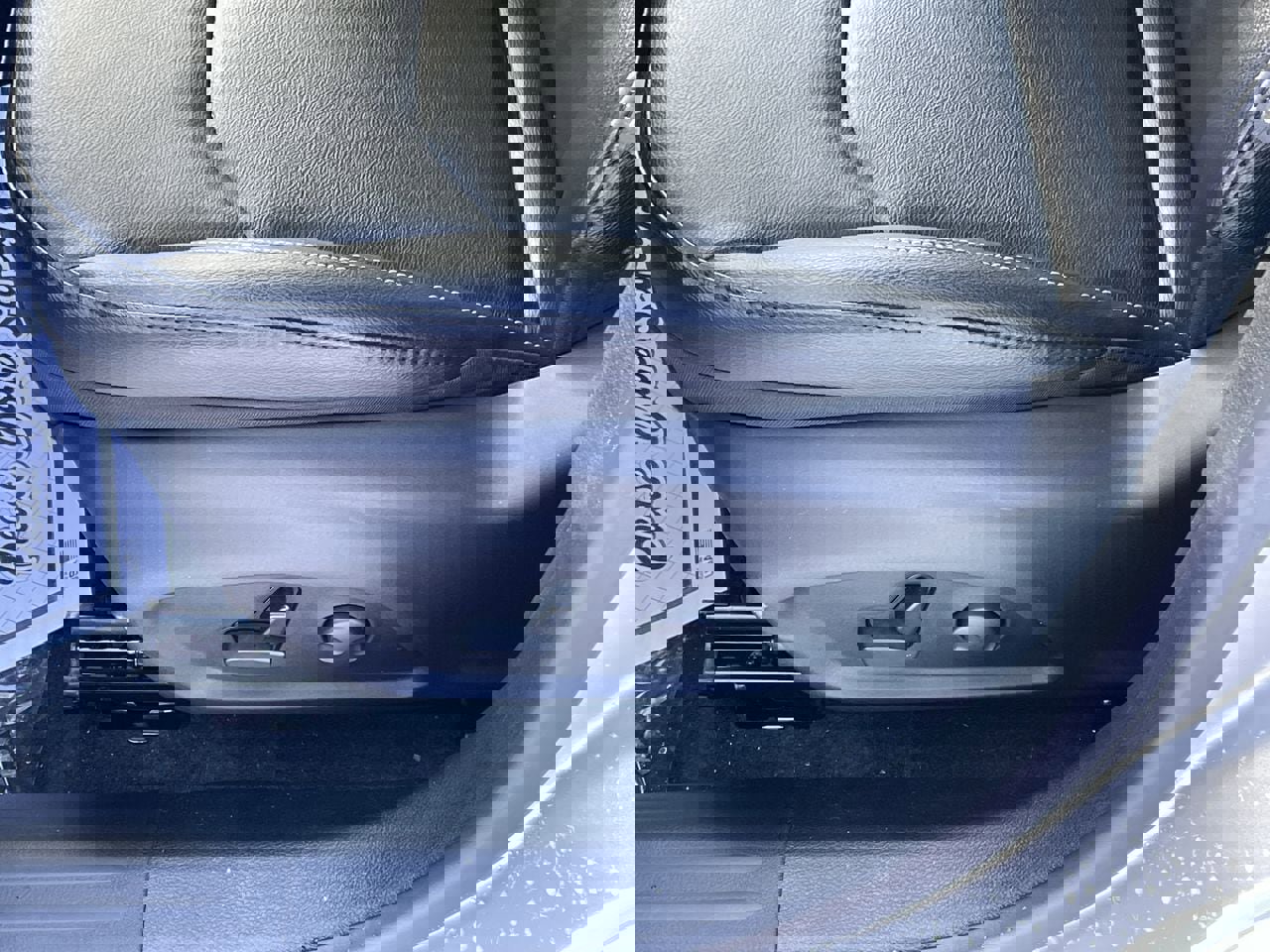 New 2026 Jeep Compass Limited image 12