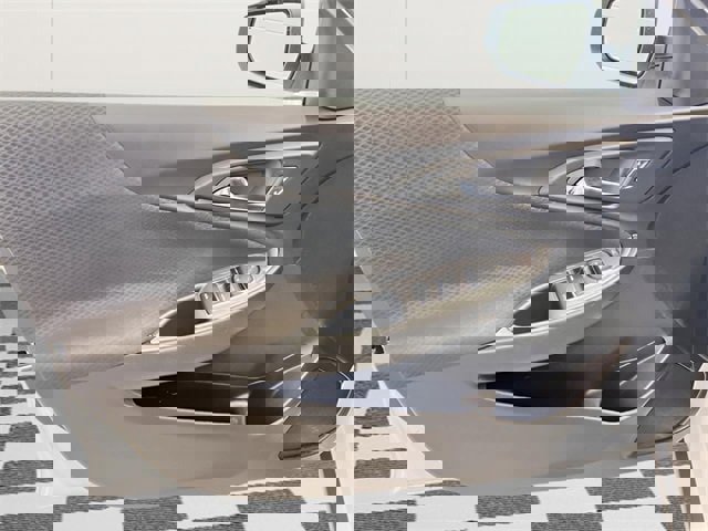 Certified 2023 Chevrolet Malibu LT w/ Driver Confidence Package image 22