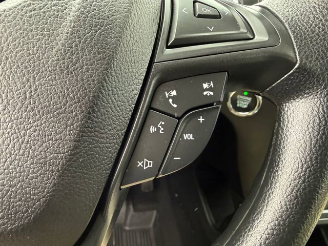 Used 2023 Ford Edge SE image 13