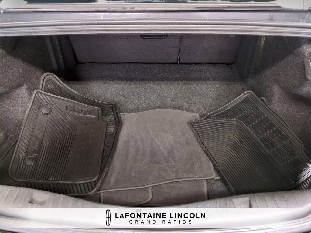 Used 2013 Lincoln MKZ AWD image 30