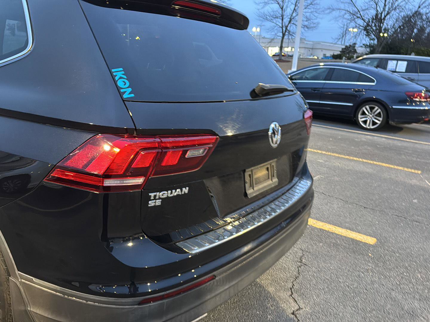 Used 2019 Volkswagen Tiguan SEL image 9