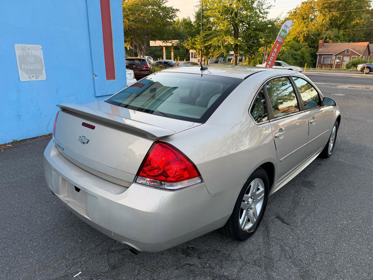 Used 2012 Chevrolet Impala LT w/ LT Sunroof Package FWD image 6