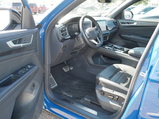 Certified 2026 Volkswagen Atlas Cross Sport SEL R-Line AWD/4WD image 12