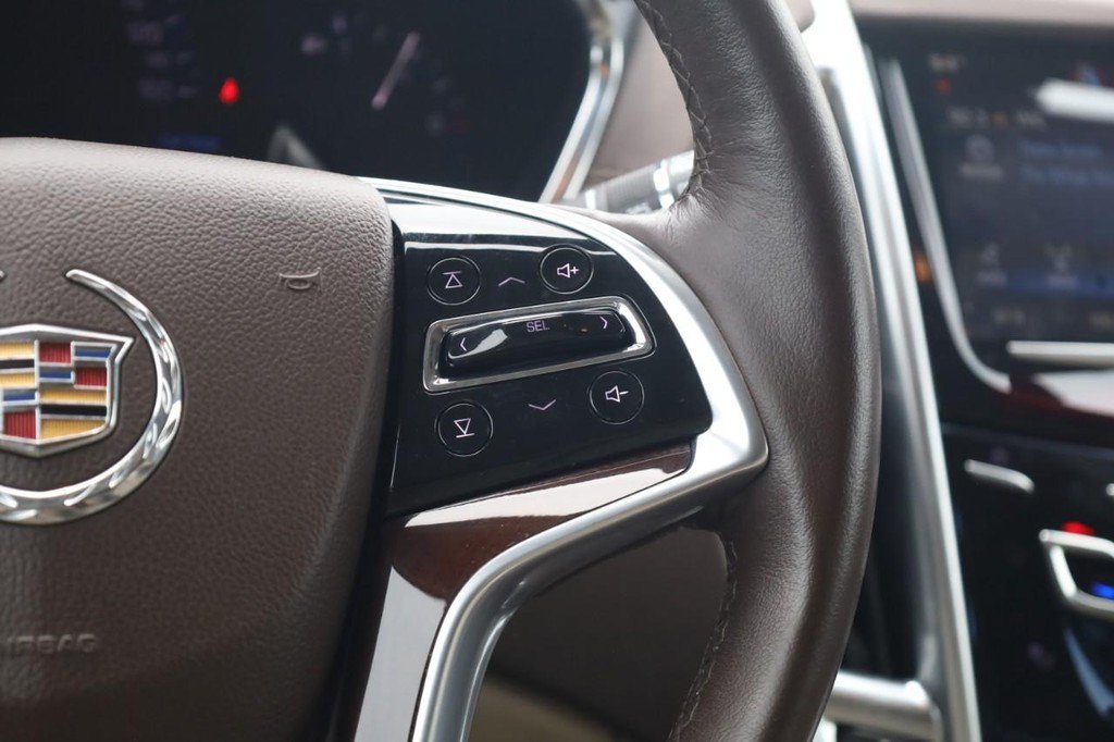 Used 2015 Cadillac SRX Premium FWD image 9