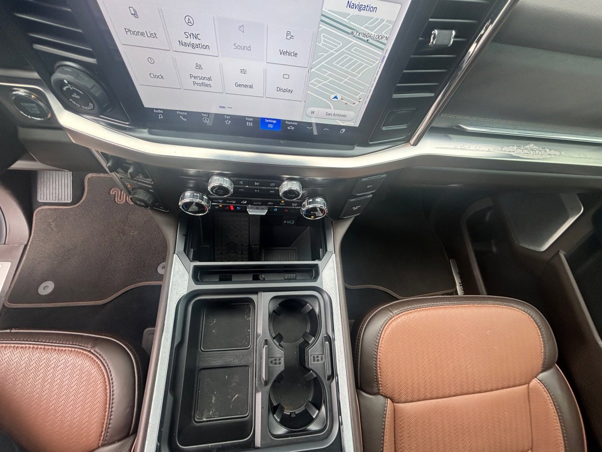 Used 2024 Ford F250 King Ranch image 6