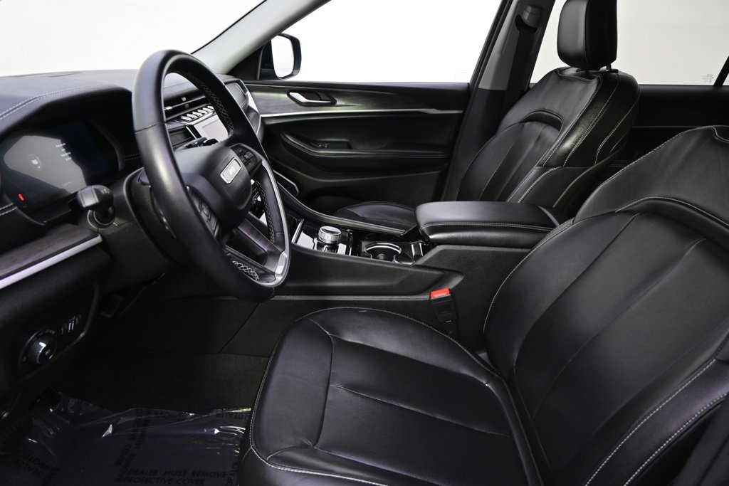 Used 2022 Jeep Grand Cherokee L Limited image 13