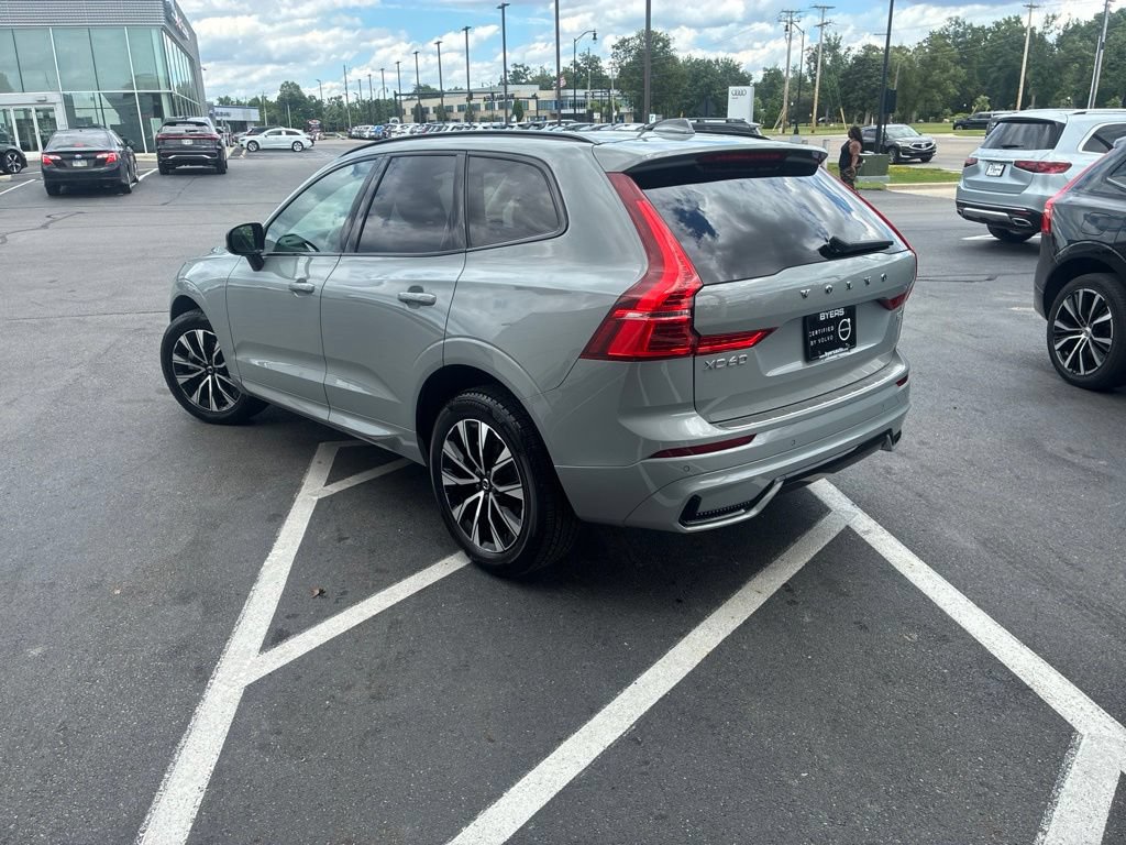 Used 2025 Volvo XC60 B5 Core w/ Protection Package Premier AWD/4WD image 6
