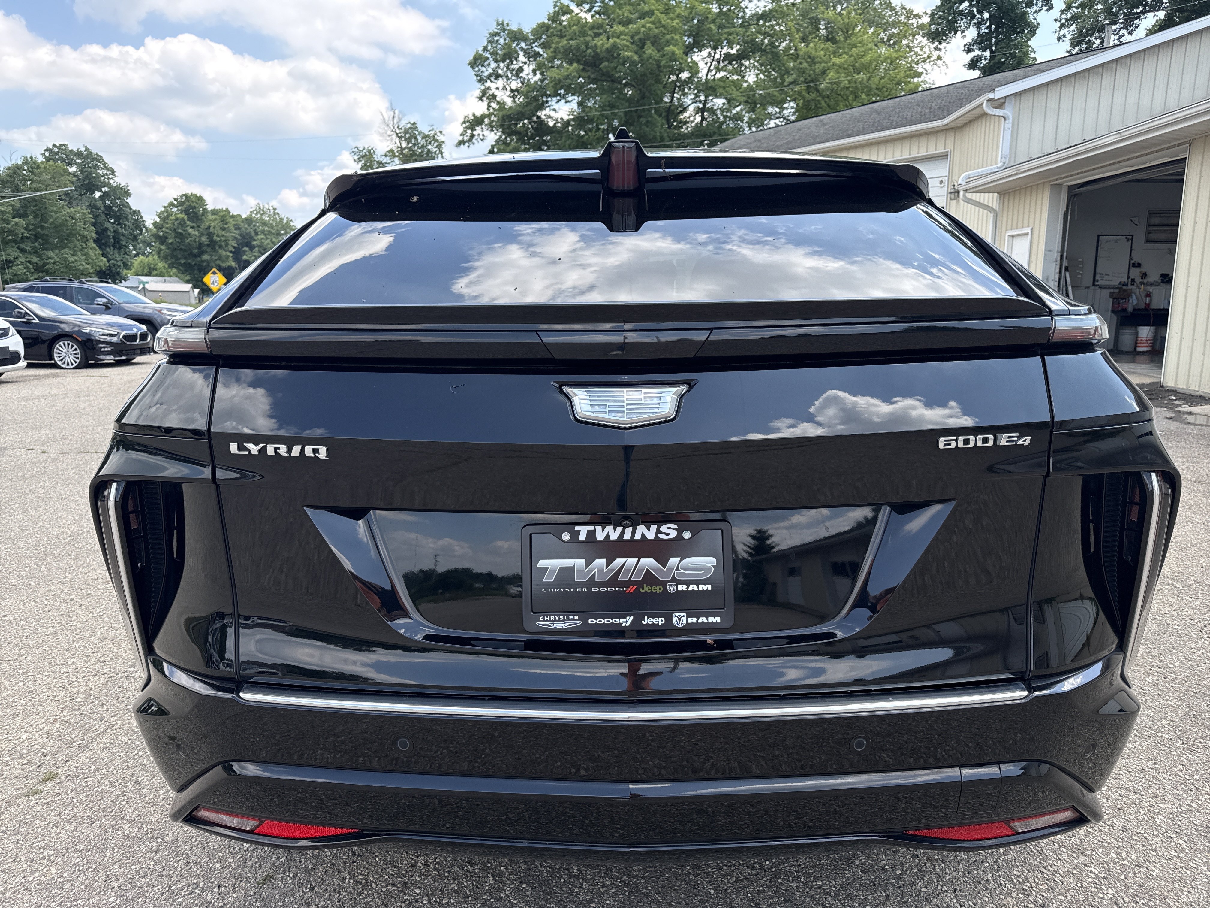 Used 2024 Cadillac Lyriq Tech AWD/4WD image 6