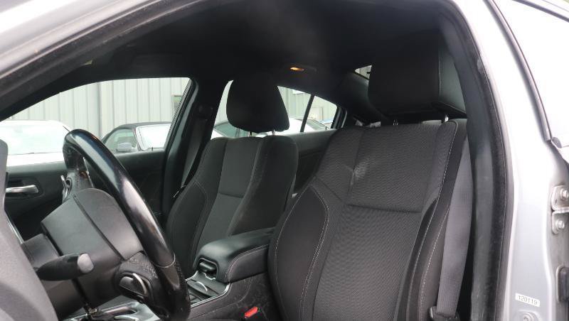 Used 2019 Dodge Charger SXT AWD/4WD image 8