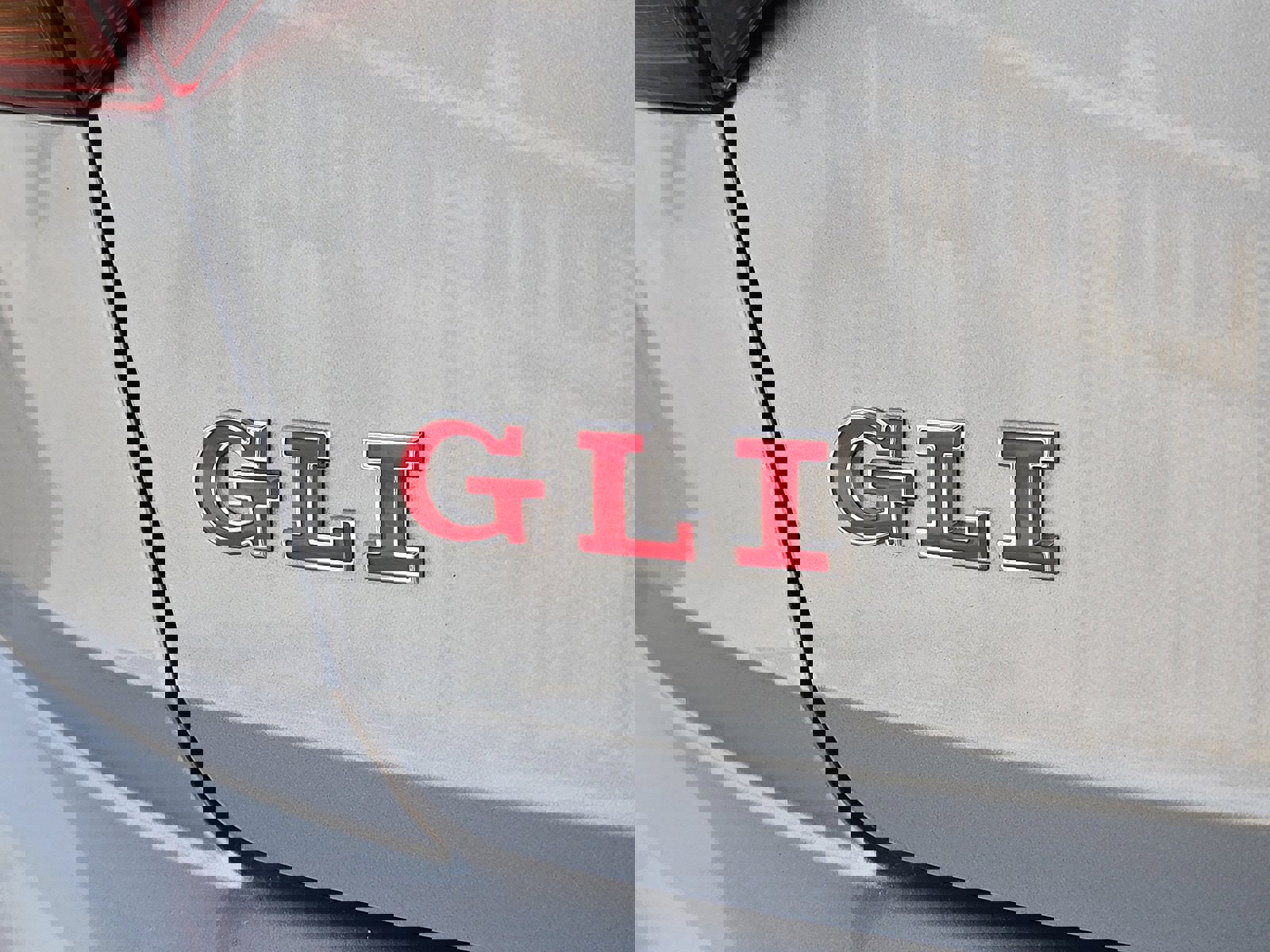 Used 2019 Volkswagen Jetta GLI Autobahn image 32