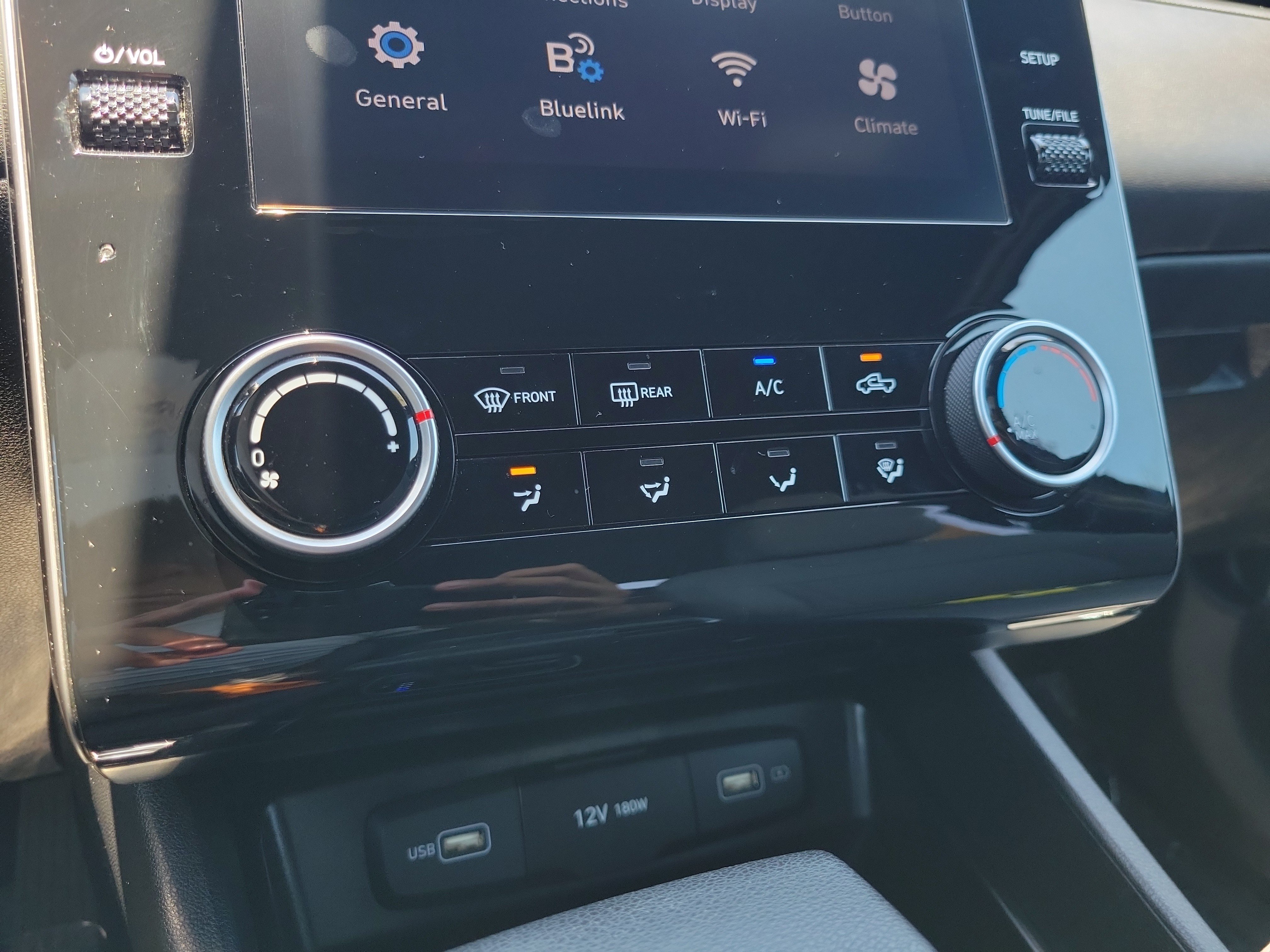 Used 2023 Hyundai Santa Cruz SEL AWD/4WD image 23