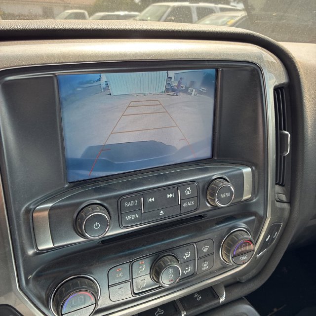 Used 2018 Chevrolet Silverado 1500 LT w/ All Star Edition AWD/4WD image 6