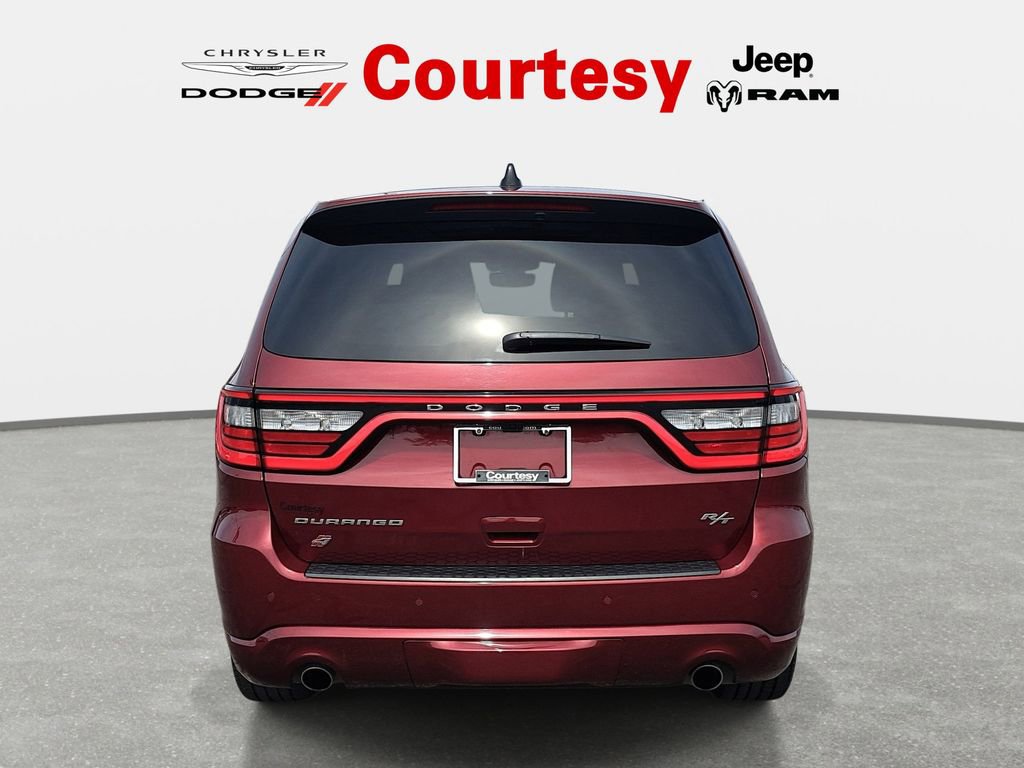 Certified 2023 Dodge Durango R/T w/ Trailer Tow Group IV image 3