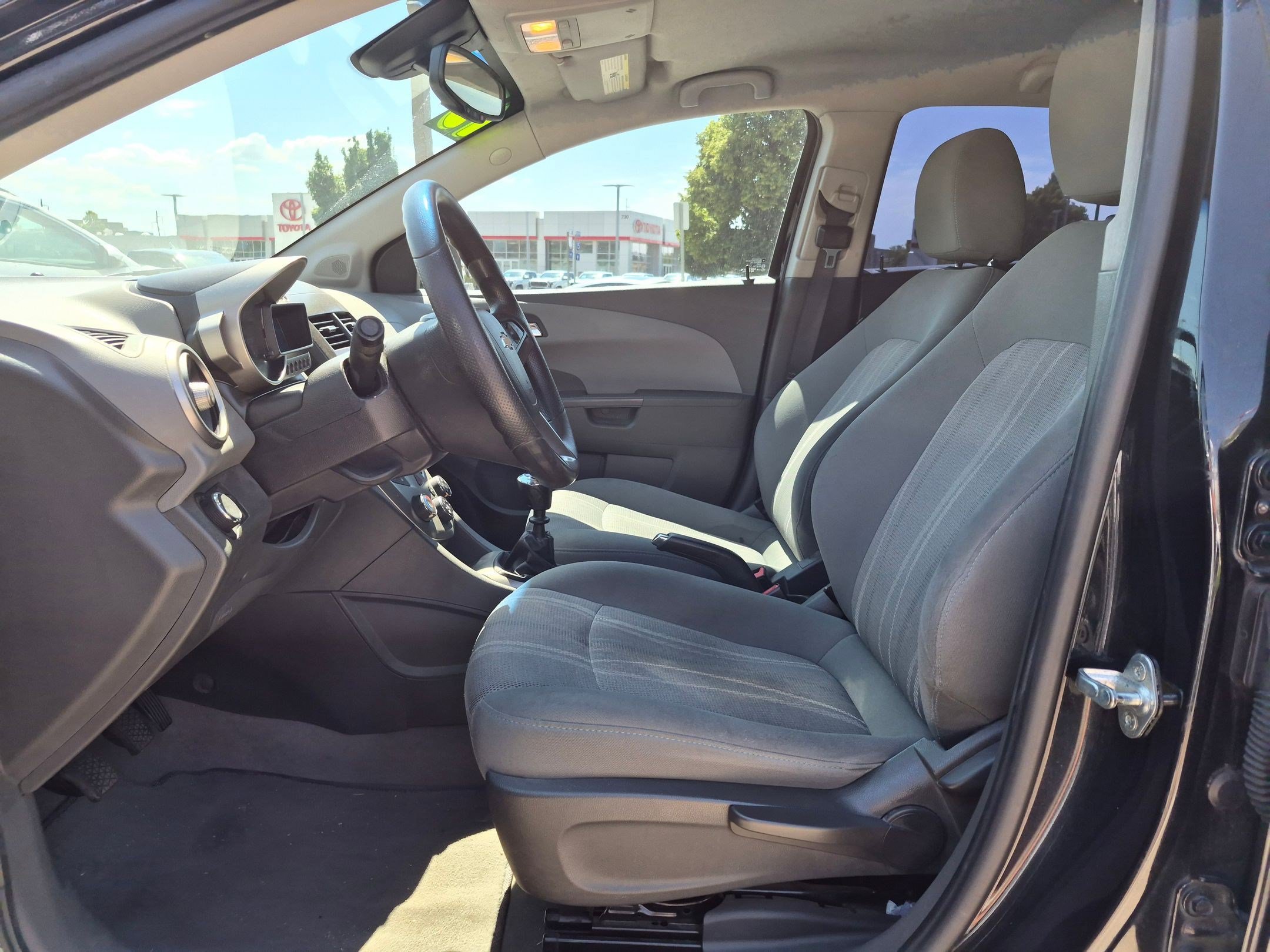 Used 2013 Chevrolet Sonic LT FWD image 17