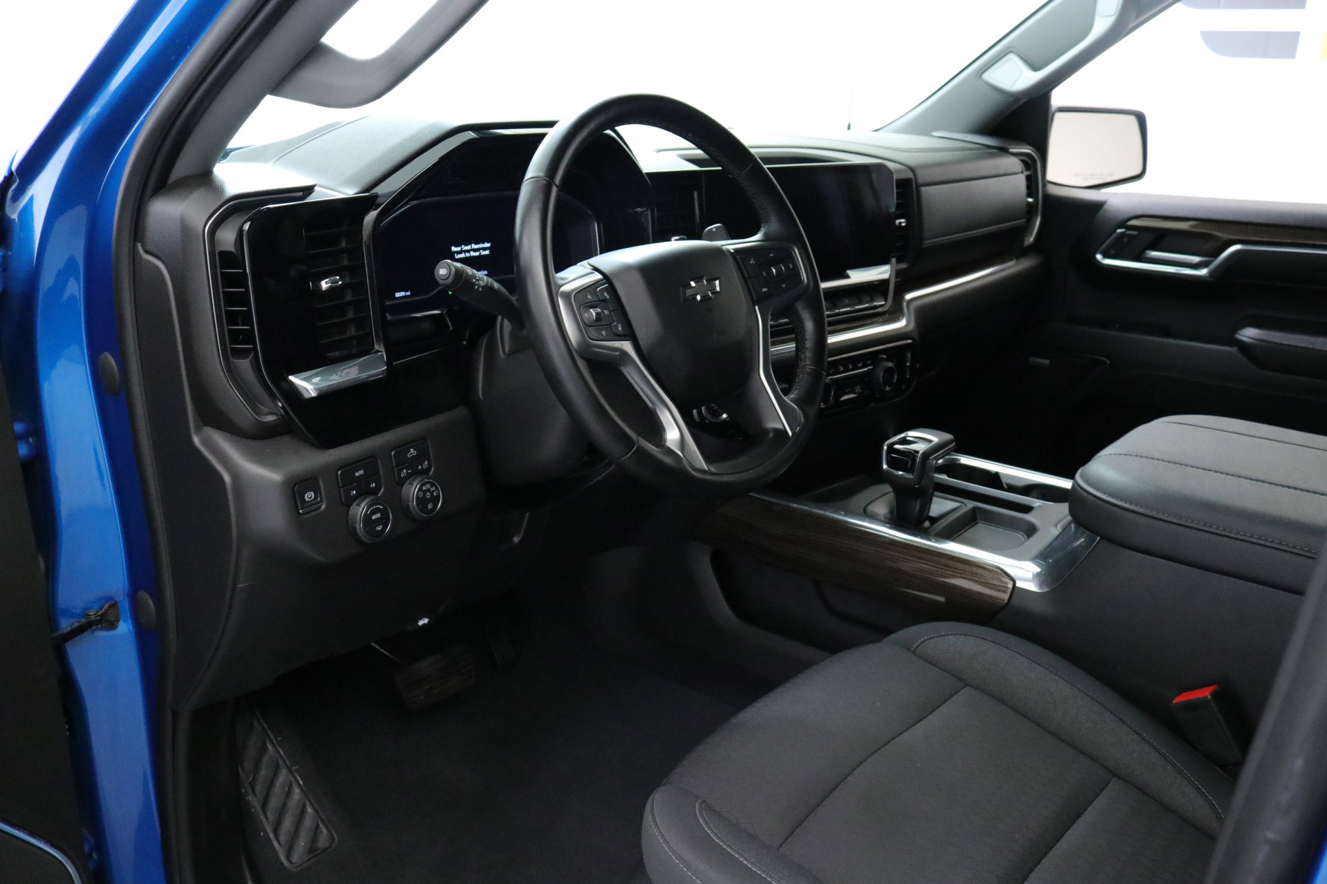 Used 2023 Chevrolet Silverado 1500 RST w/ All Star Edition Plus image 22