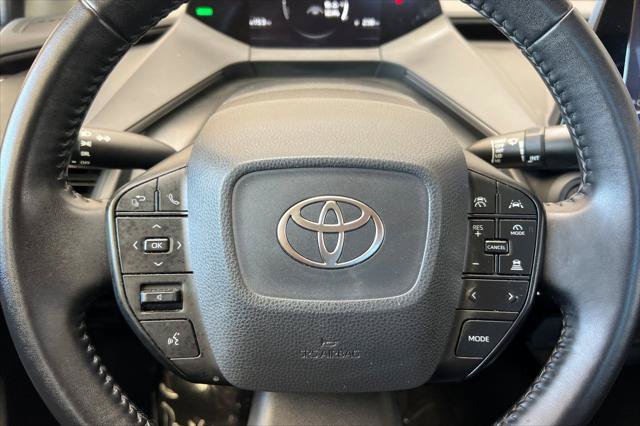 Certified 2023 Toyota Prius LE FWD image 24