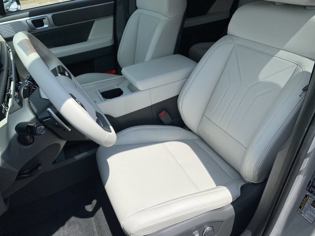 New 2027 Hyundai Santa Fe SEL FWD image 11
