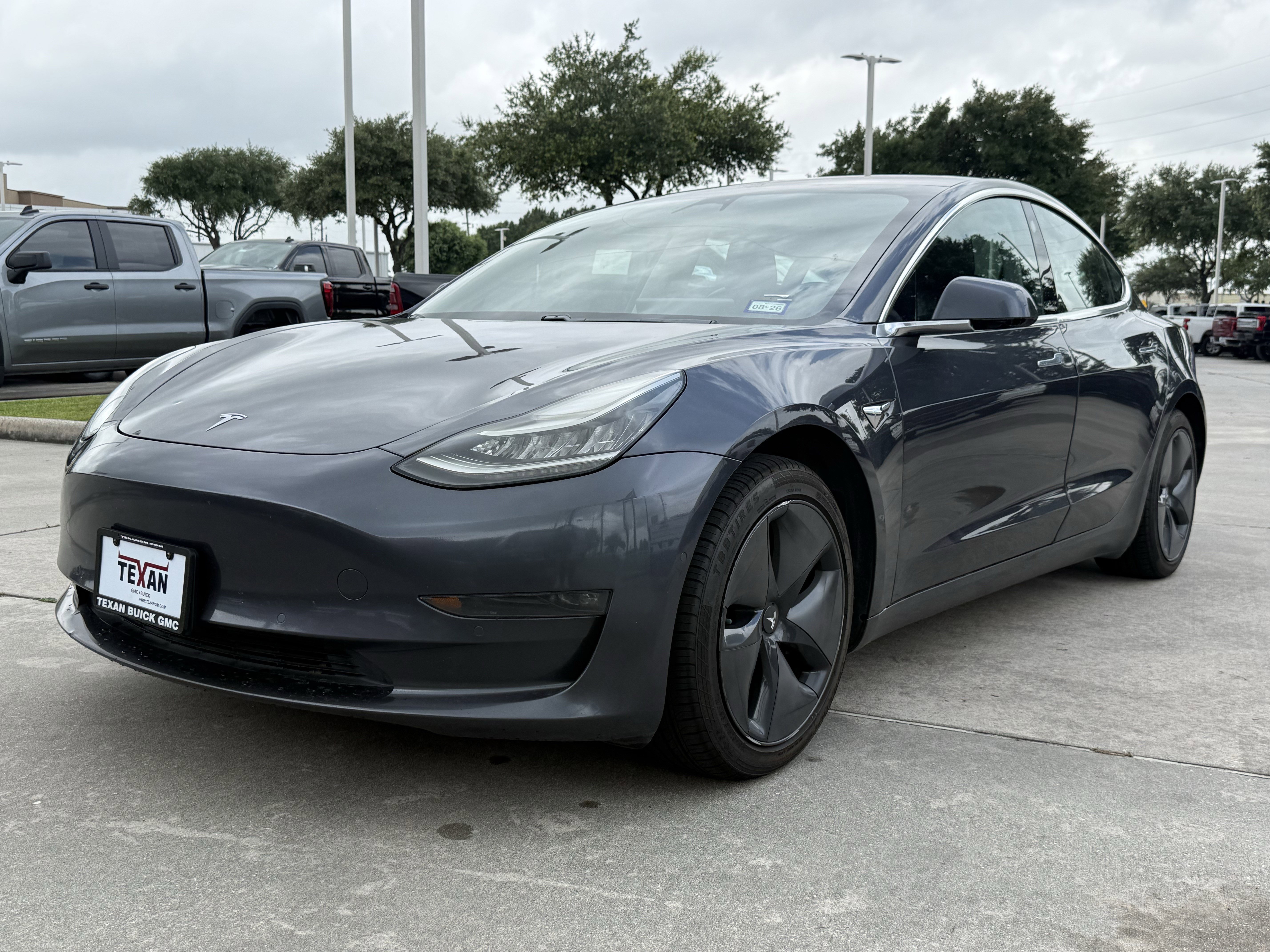 Used 2018 Tesla Model 3 Long Range RWD image 9