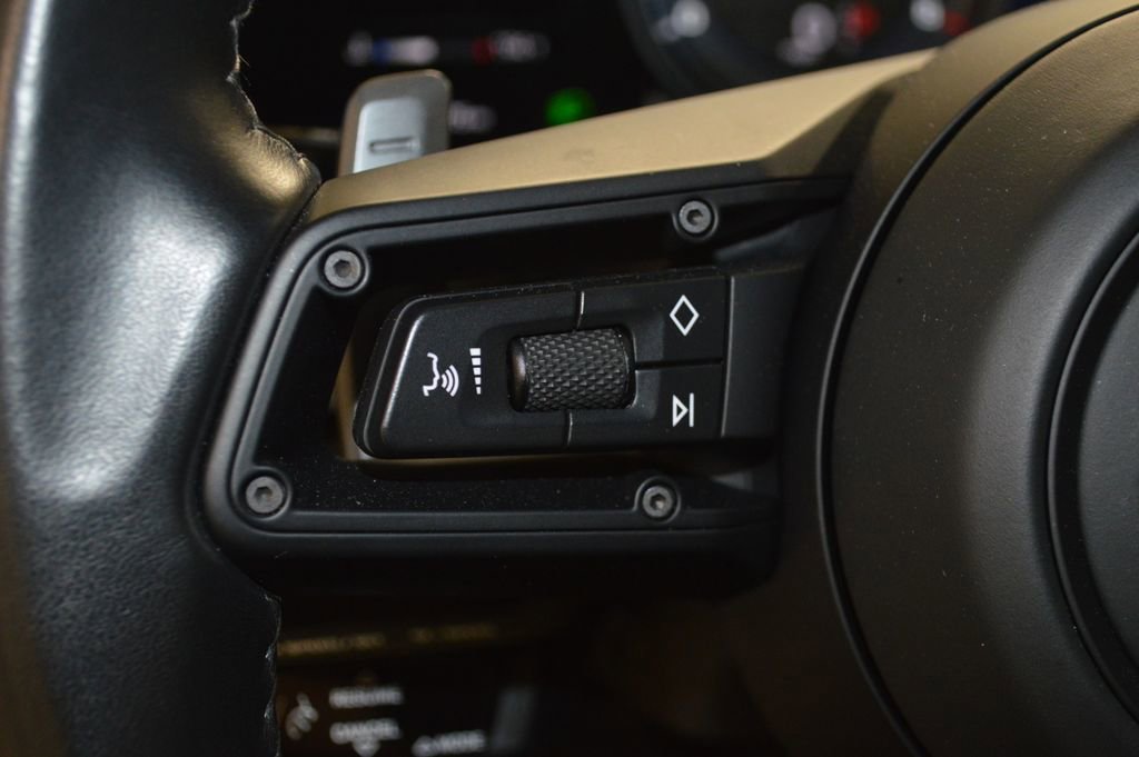 Certified 2024 Porsche 911 Carrera S RWD image 21