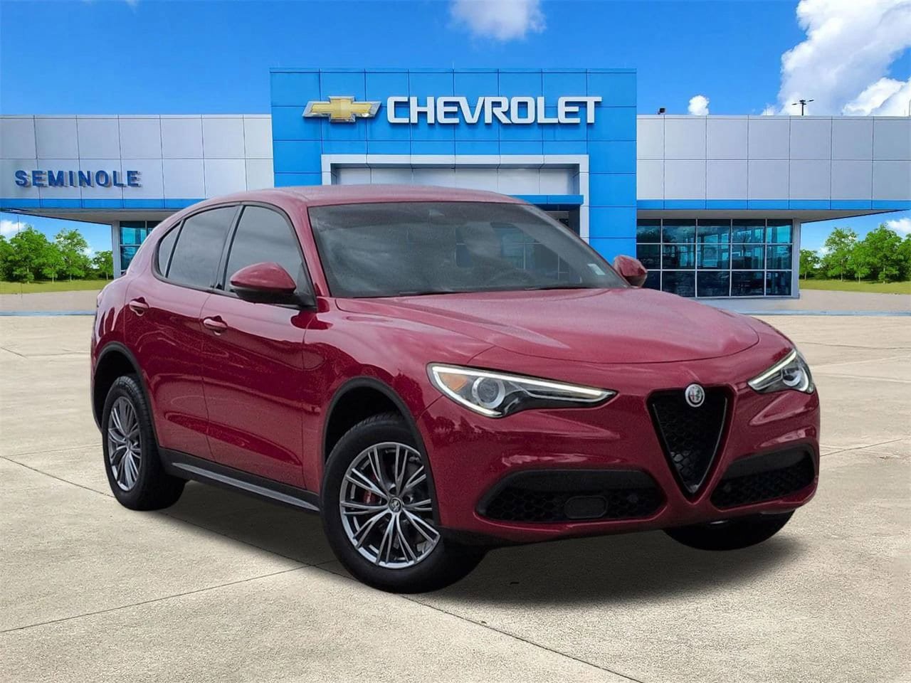 Used 2023 Alfa Romeo Stelvio Sprint RWD image 1