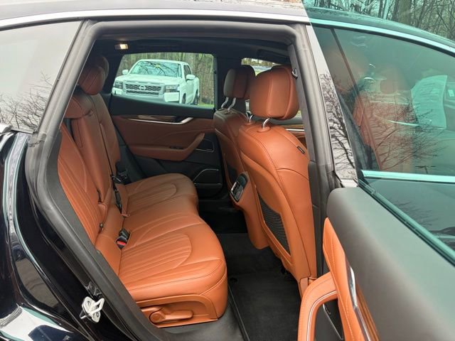 Used 2022 Maserati Levante GT image 43