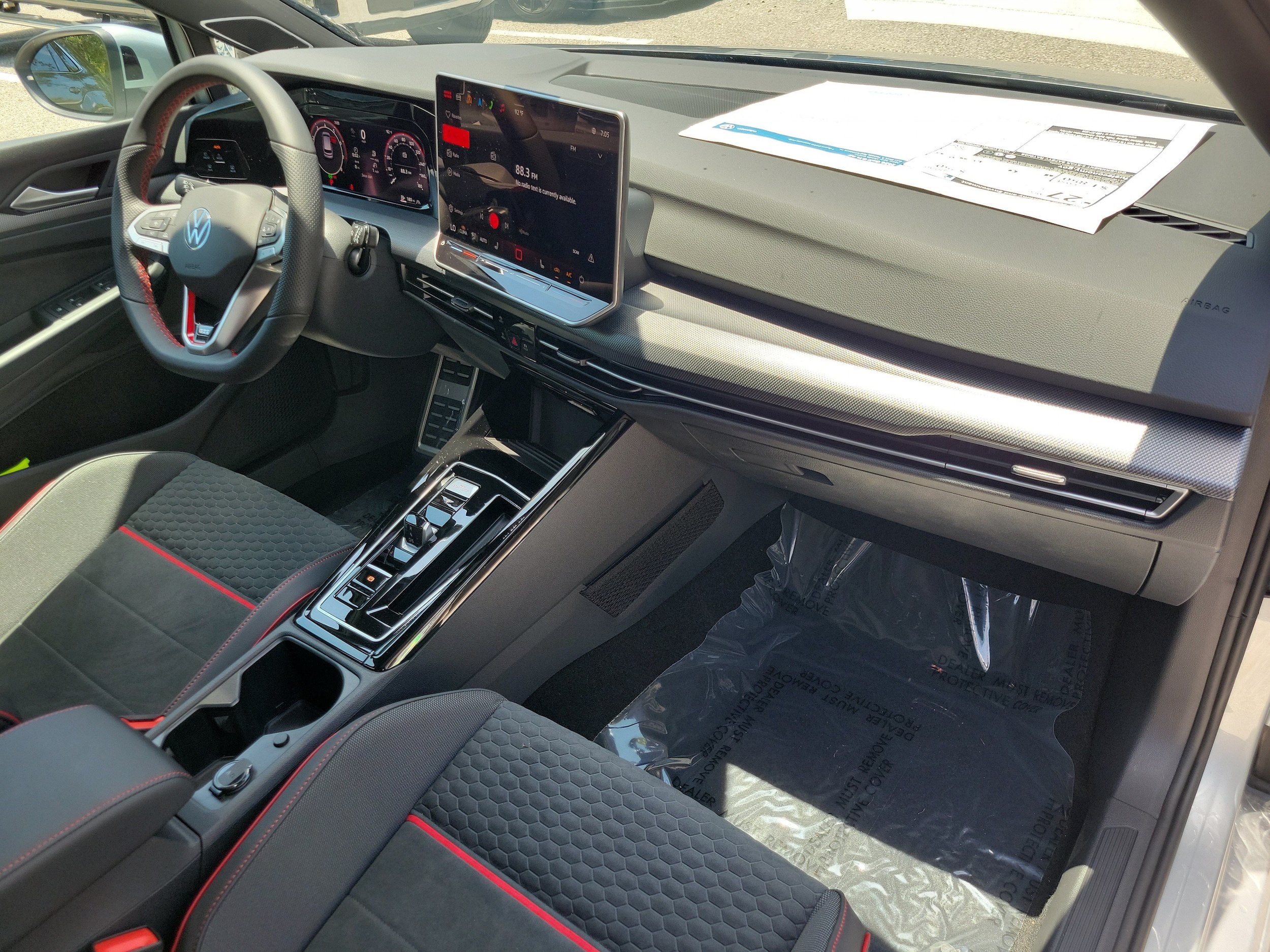 New 2026 Volkswagen GTI SE FWD image 11