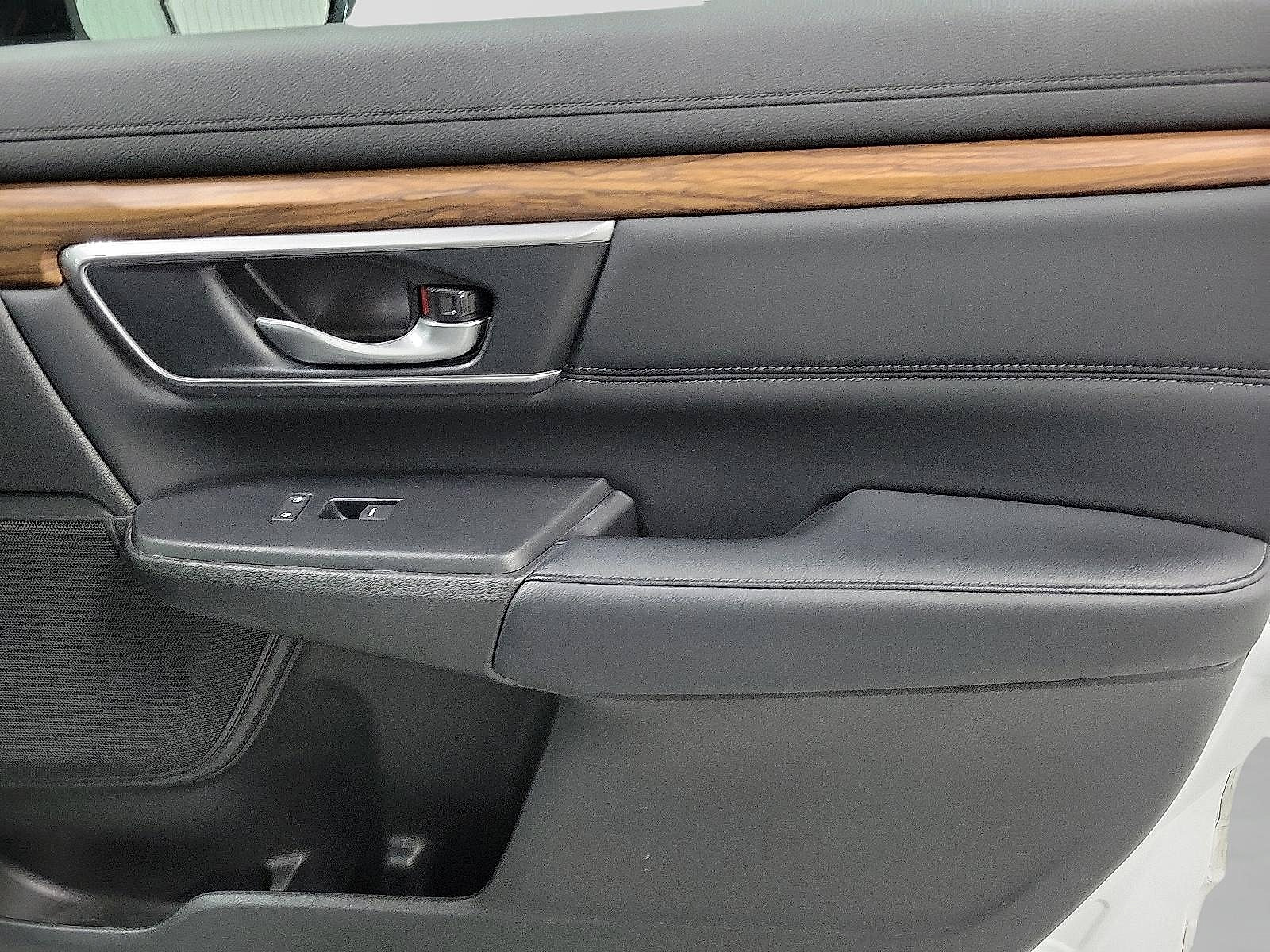 Used 2021 Honda CR-V Touring image 16