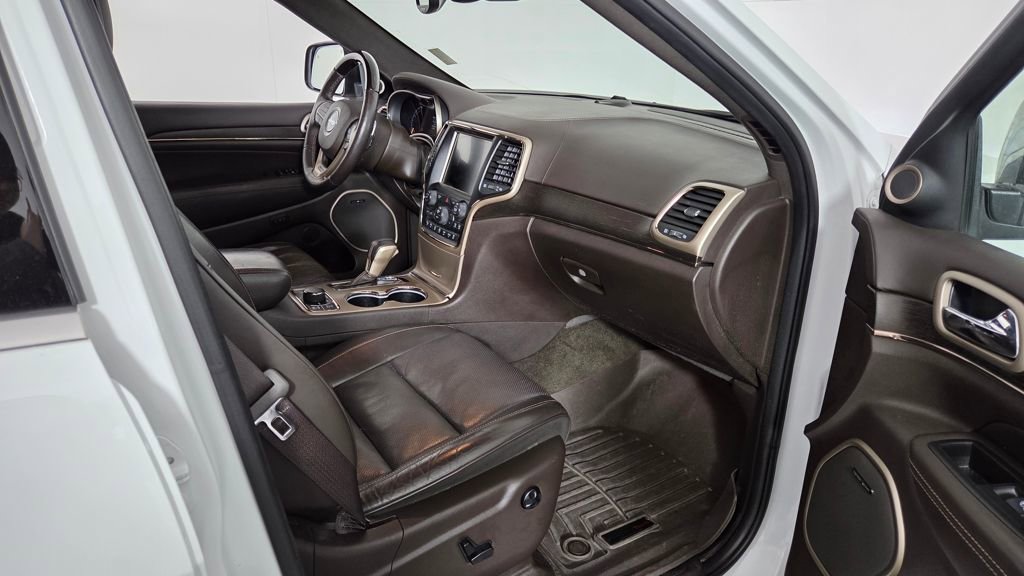 Used 2017 Jeep Grand Cherokee Summit image 37