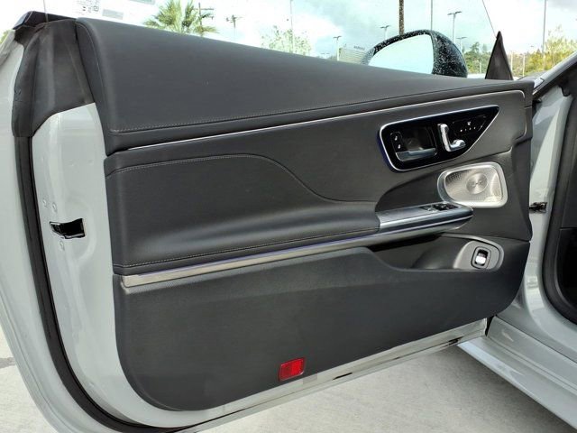 Certified 2024 Mercedes-Benz CLE 300 4MATIC Coupe image 12