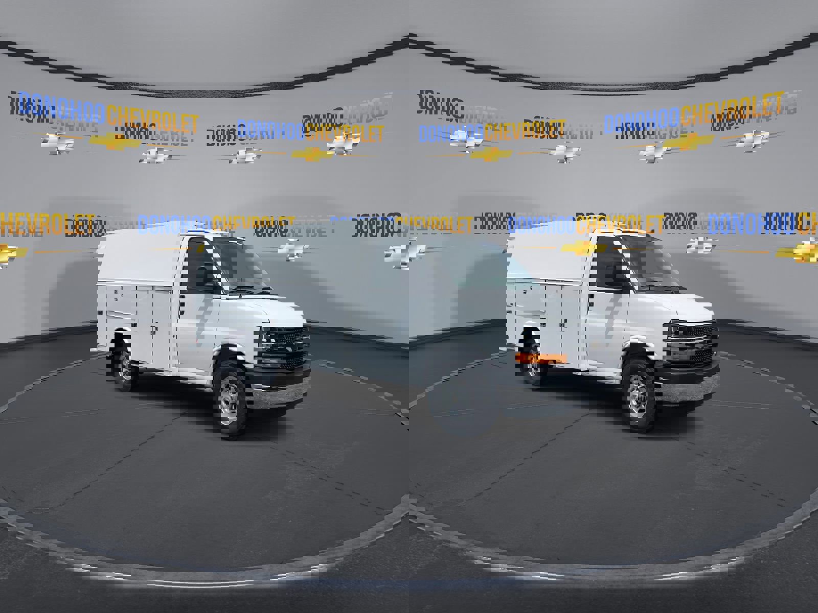 New 2025 Chevrolet Express 3500 w/ Power Convenience Package image 5