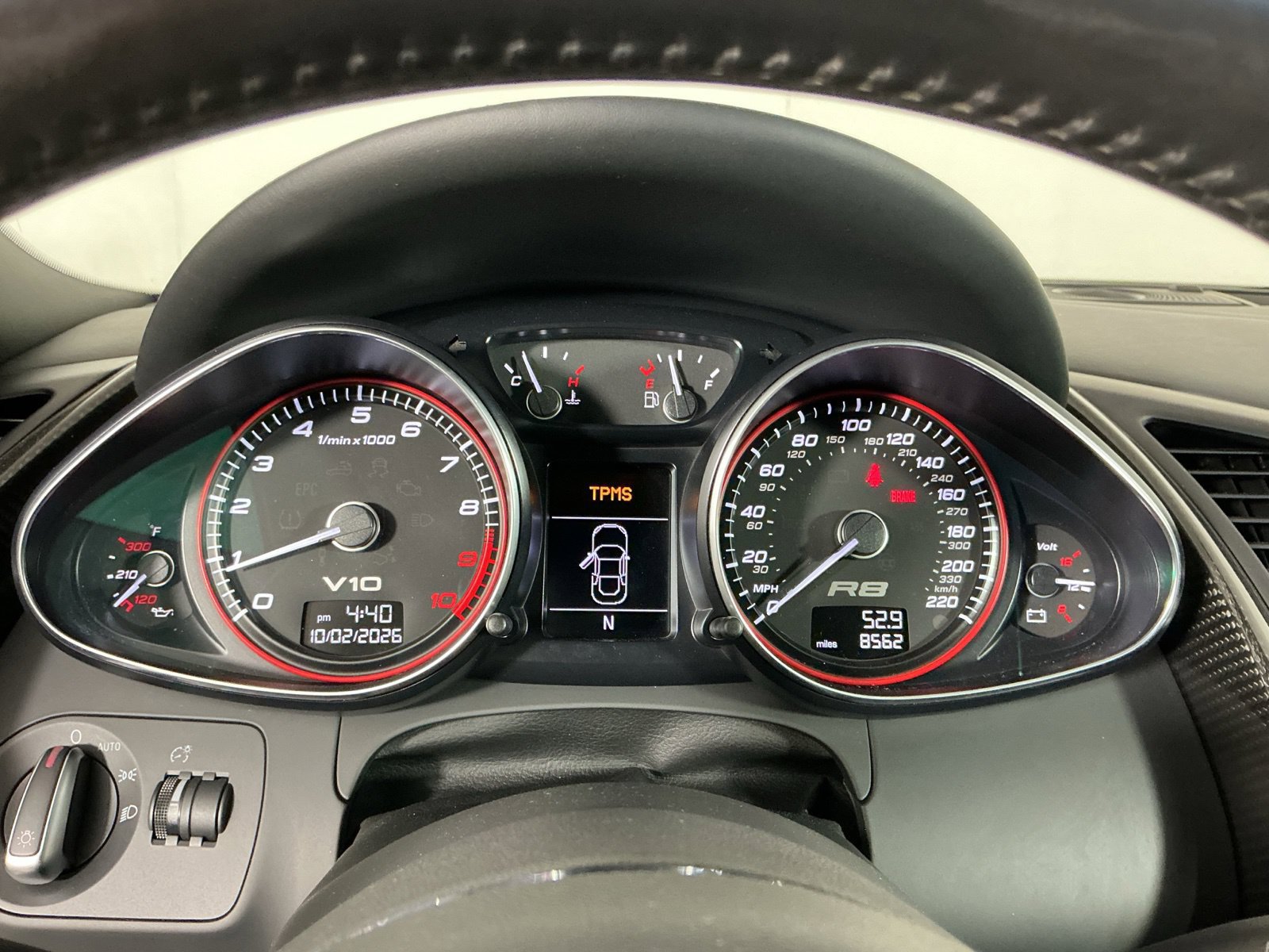 Used 2012 Audi R8 V10 AWD/4WD image 17