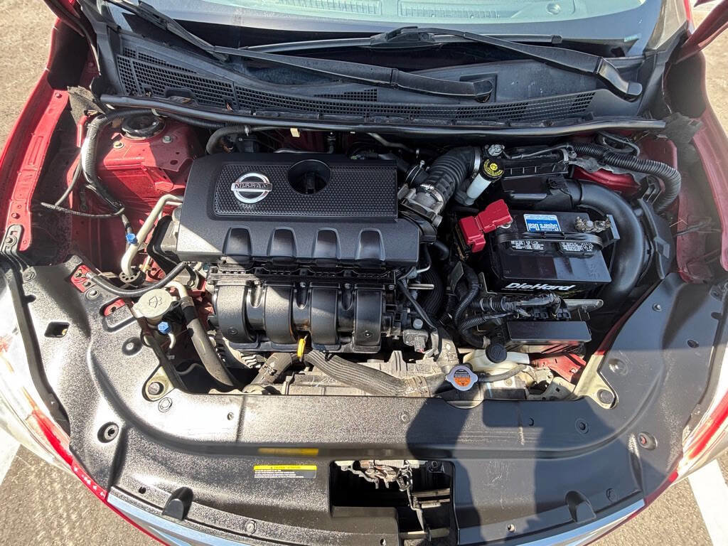 Used 2014 Nissan Sentra SR w/ SR Driver Package image 30