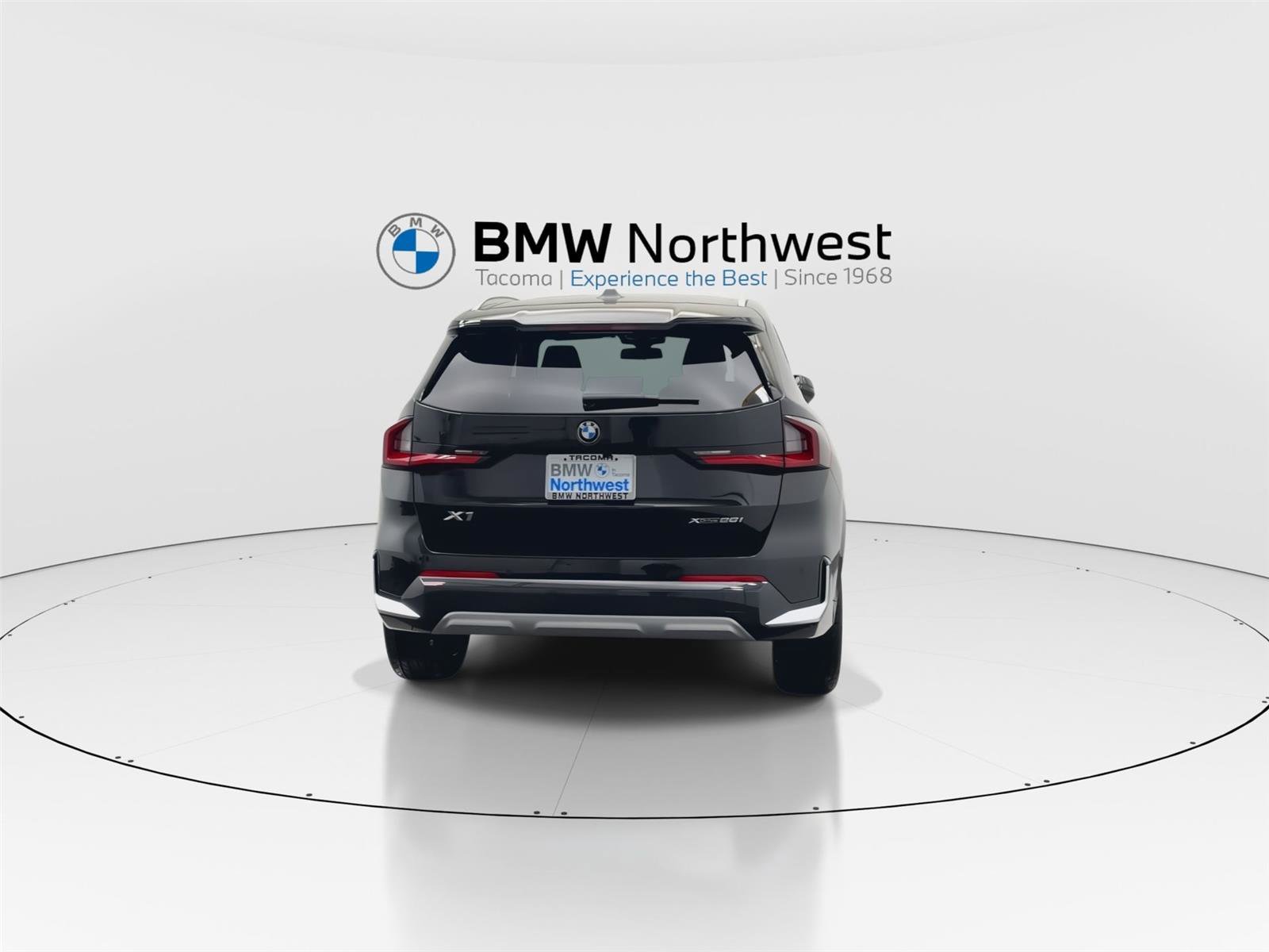 New 2026 BMW X1 xDrive28i w/ Convenience Package AWD/4WD image 2