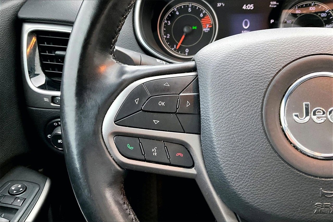 Used 2020 Jeep Cherokee Limited image 26