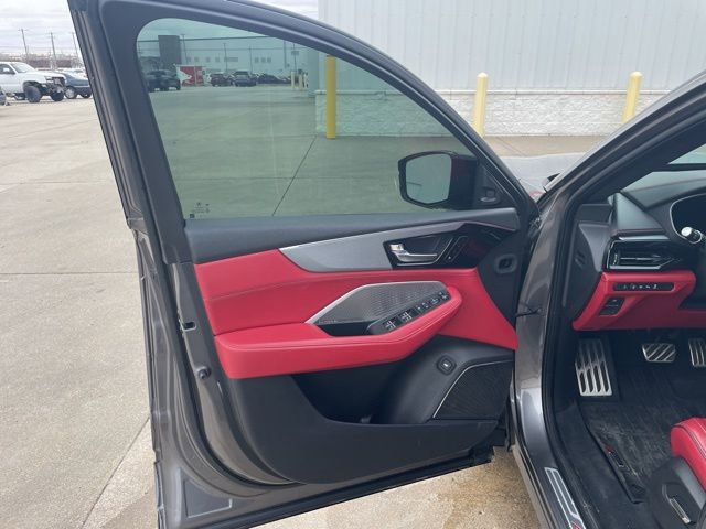 Used 2022 Acura MDX A-Spec image 12