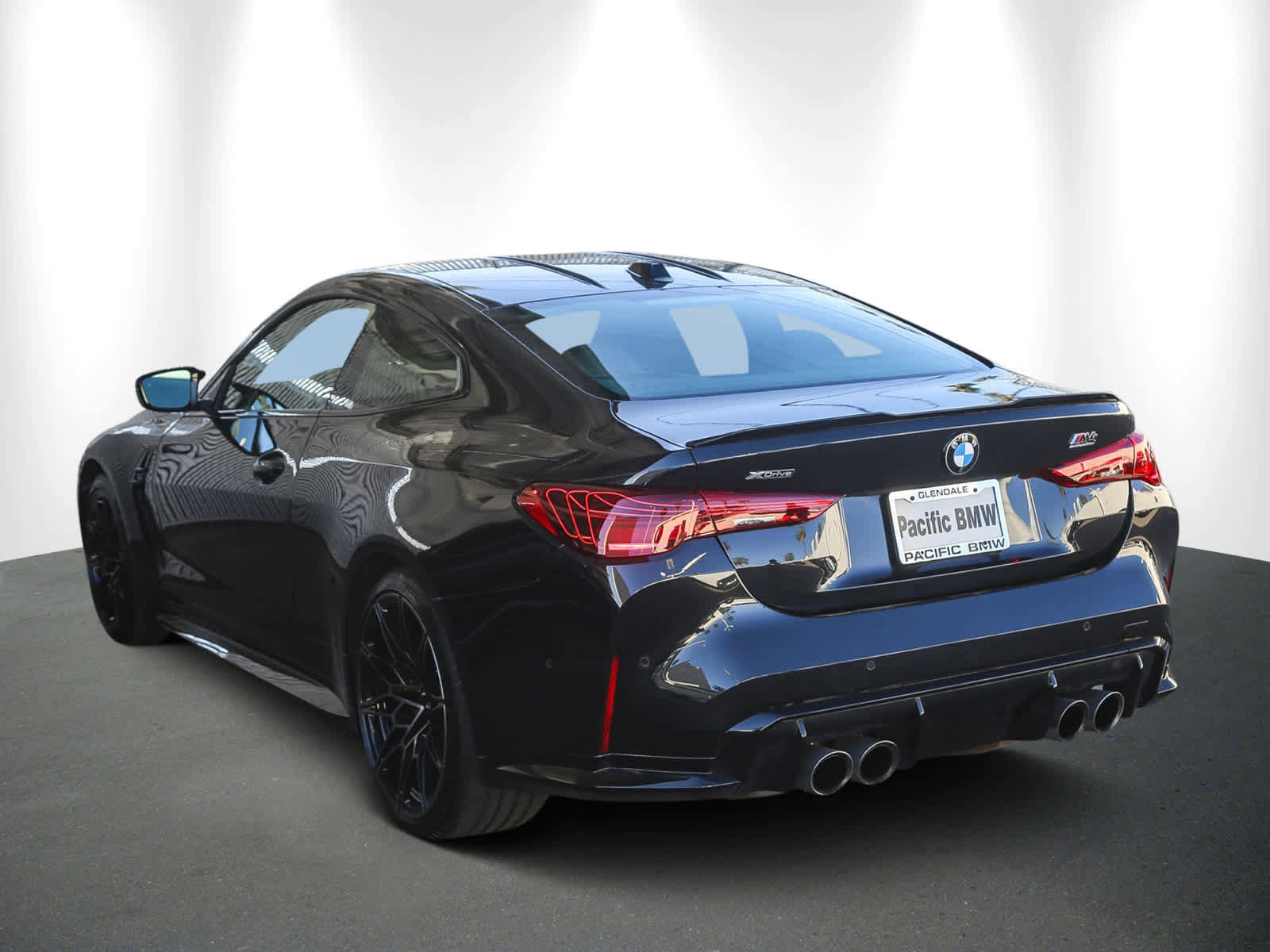 Used 2025 BMW M4 xDrive Competition image 4