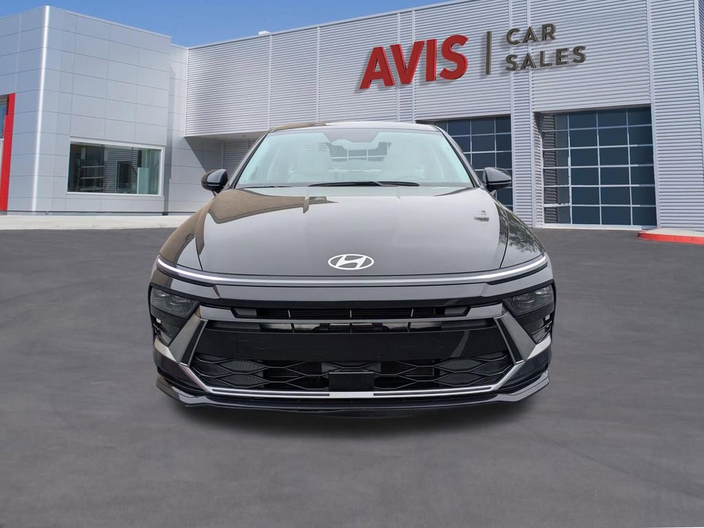 Used 2025 Hyundai Sonata SEL FWD image 10