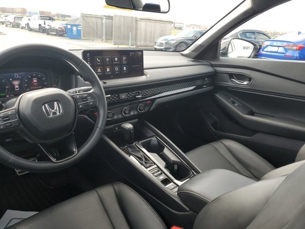 Certified 2023 Honda Accord Sport image 27