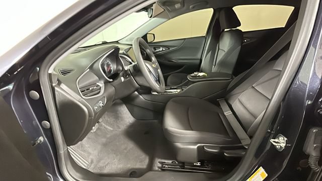 Used 2023 Chevrolet Malibu LS FWD image 11