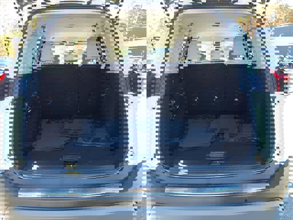 Certified 2023 Nissan Rogue SV image 16