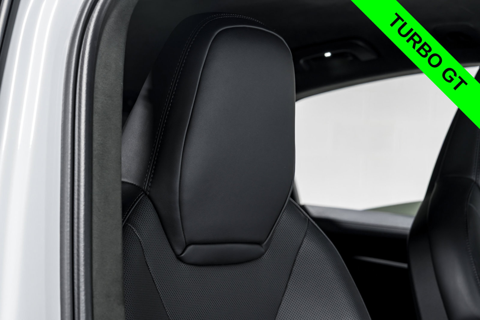 Used 2024 Porsche Cayenne Turbo GT AWD/4WD image 41