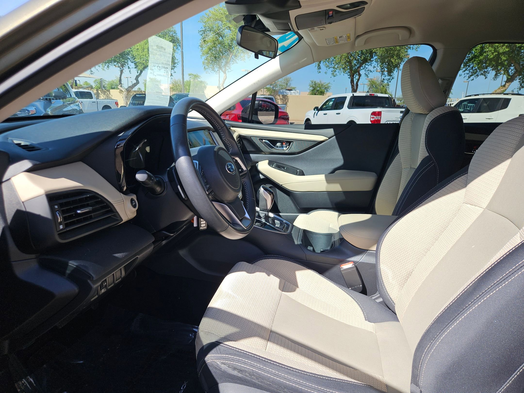 Used 2024 Subaru Outback Premium image 19