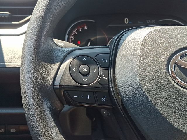 Used 2025 Toyota RAV4 XLE AWD/4WD image 20