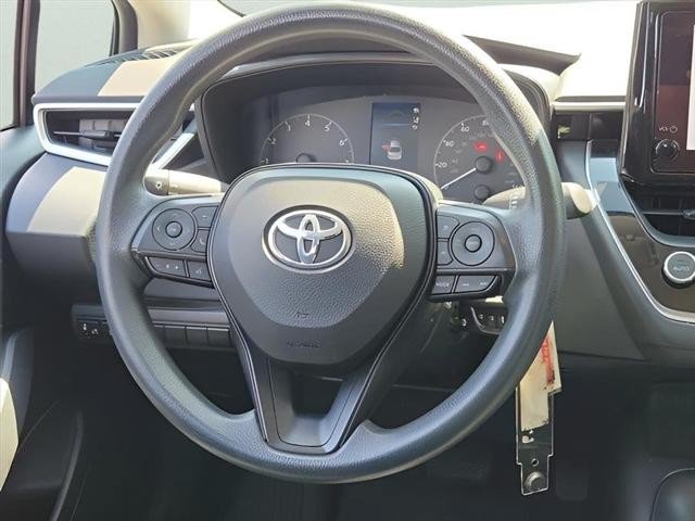 Used 2023 Toyota Corolla LE FWD image 13