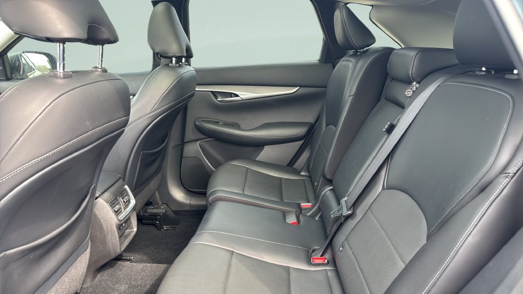 Used 2022 INFINITI QX50 Luxe FWD image 24