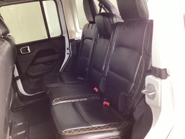 Used 2021 Jeep Wrangler Unlimited Sahara AWD/4WD image 24