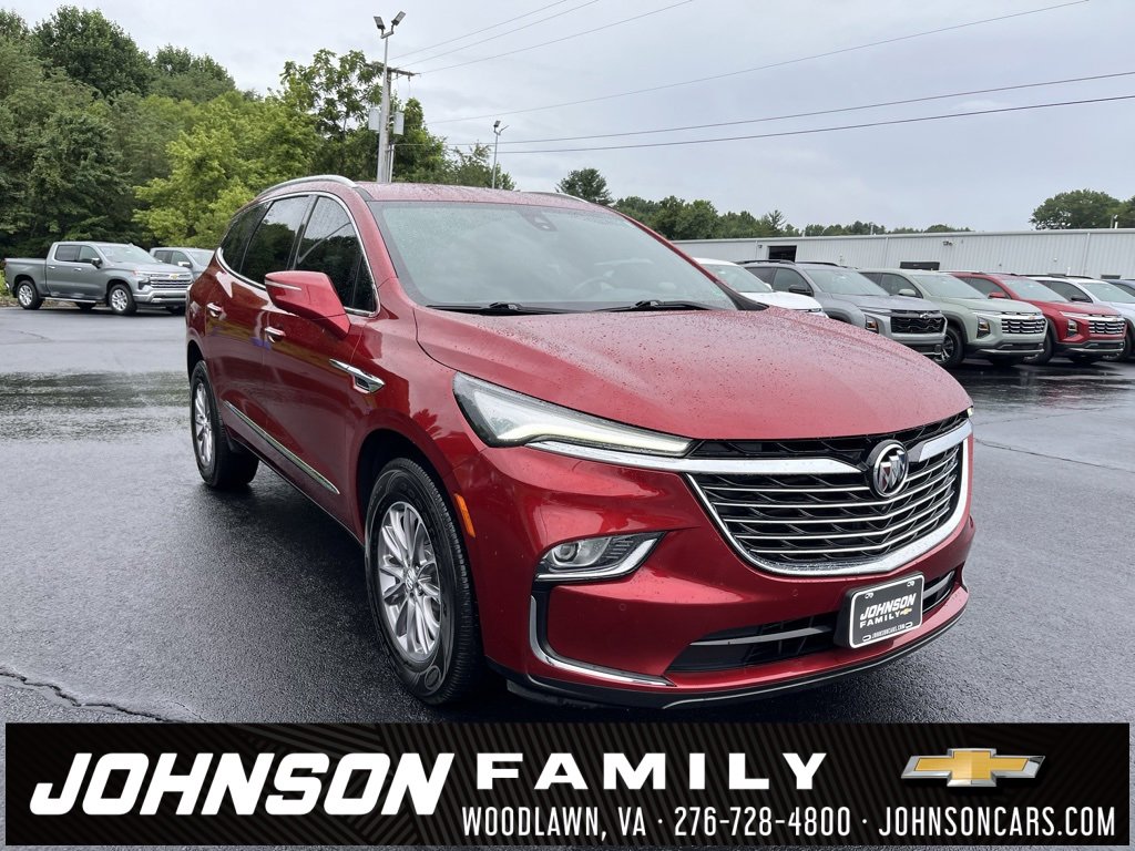 Used 2024 Buick Enclave Premium image 1