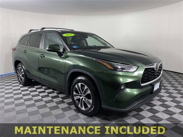 Used 2023 Toyota Highlander XLE