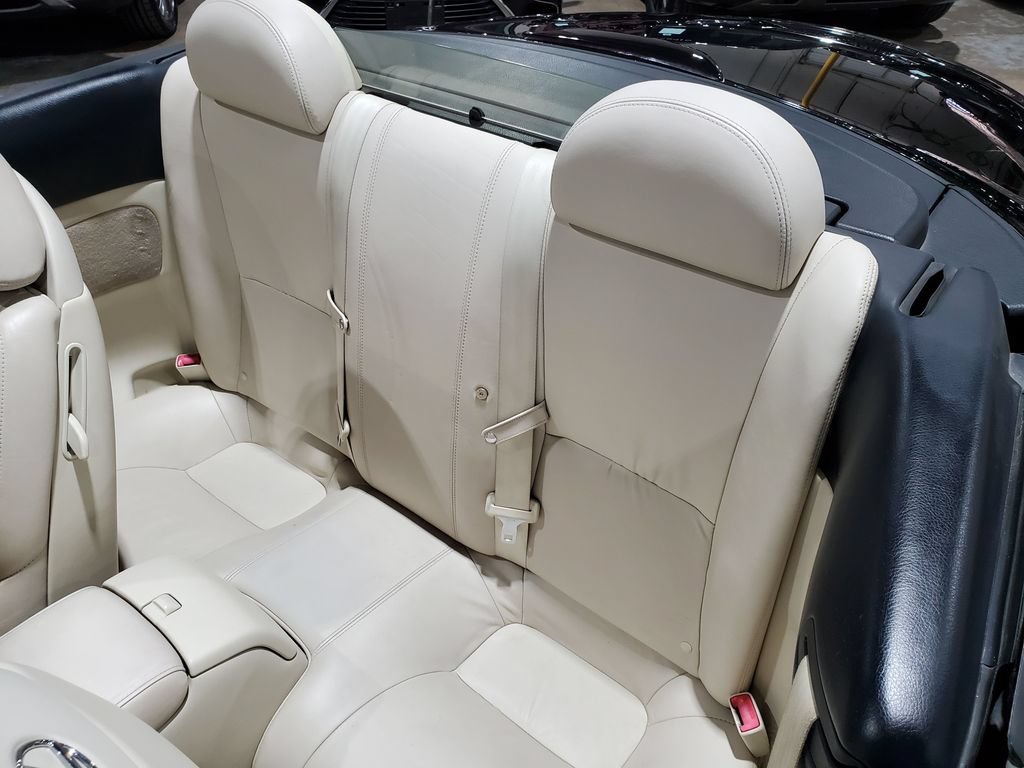 Used 2007 Lexus SC 430 Convertible RWD image 21