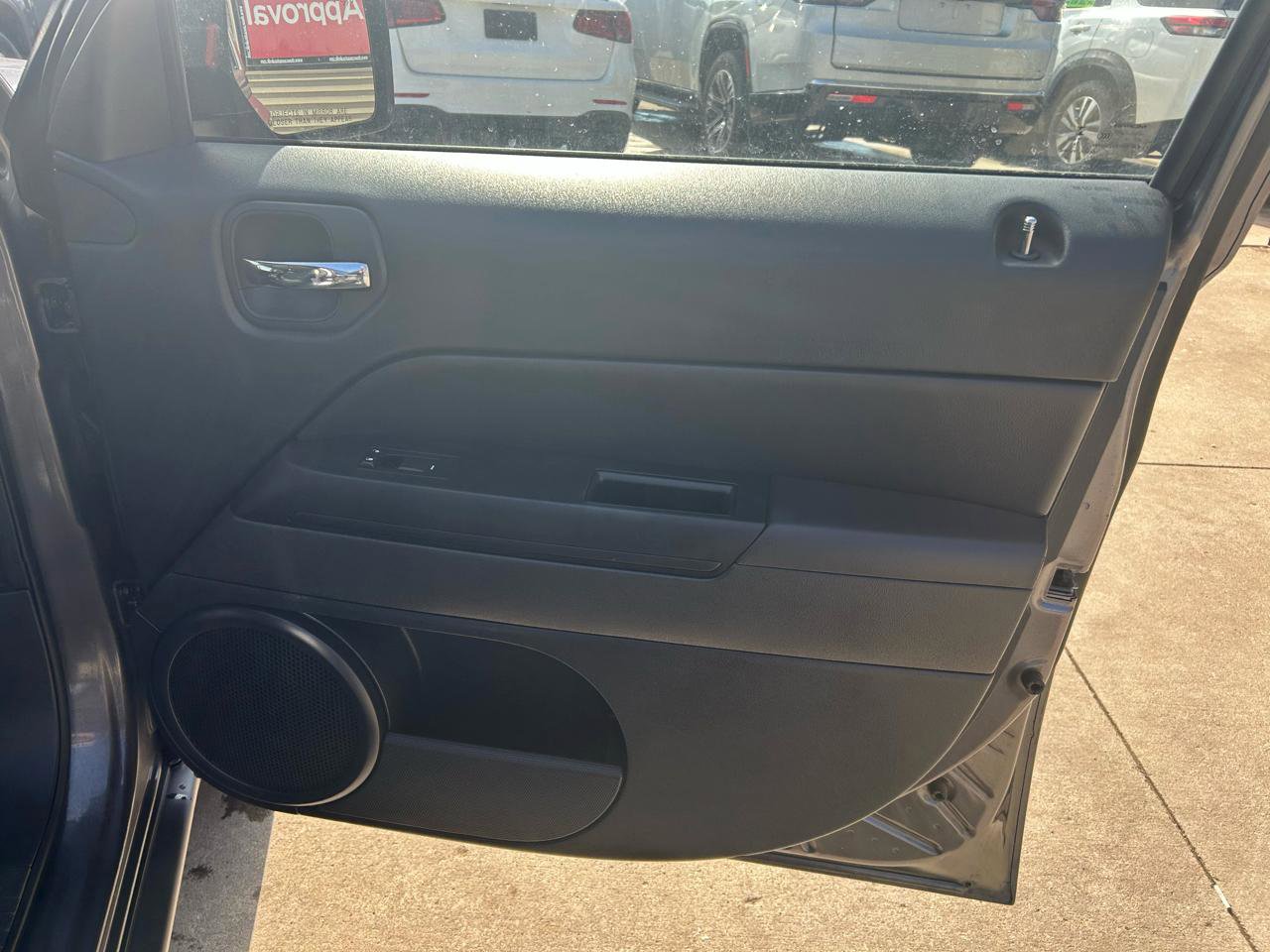 Used 2016 Jeep Patriot High Altitude image 16